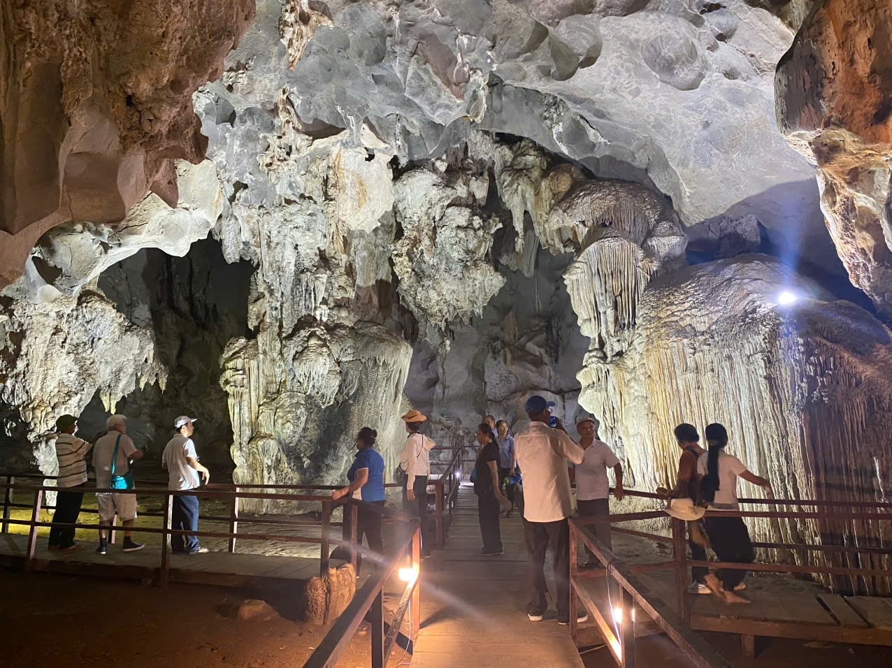 Du lịch Quảng Trị nên đi đâu? Gợi ý lịch trình 1 ngày tại Sơn Kiều