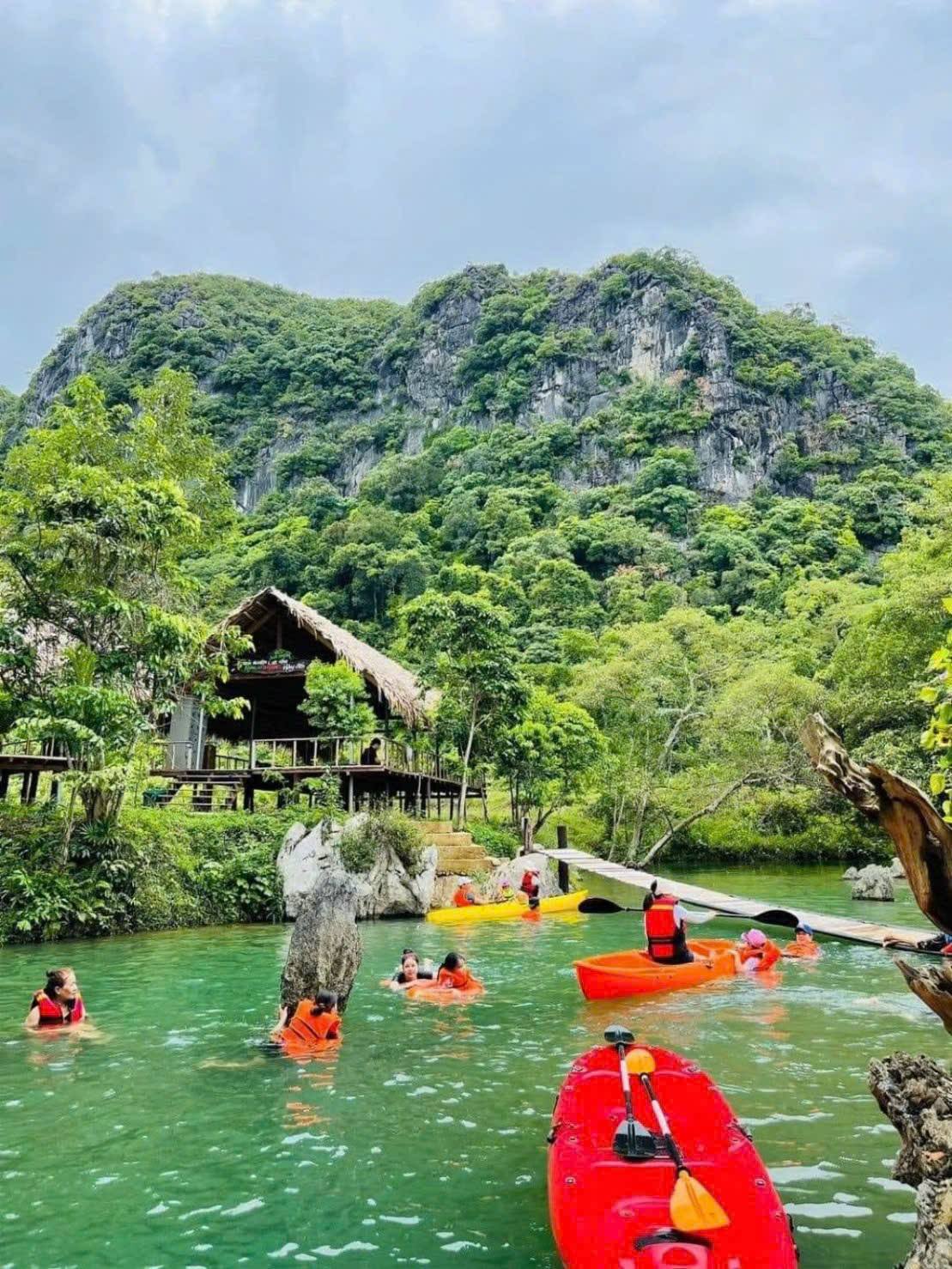 Đi Sơn Kiều mùa nào đẹp nhất? Kinh nghiệm chọn thời điểm du lịch